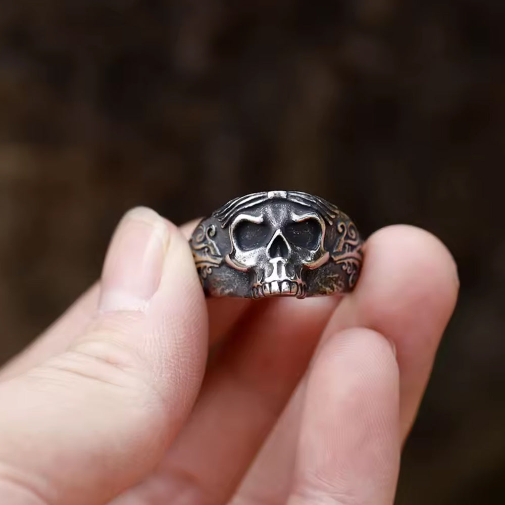 Obsidian Skull Ring — Stainless Steel Statement Ring