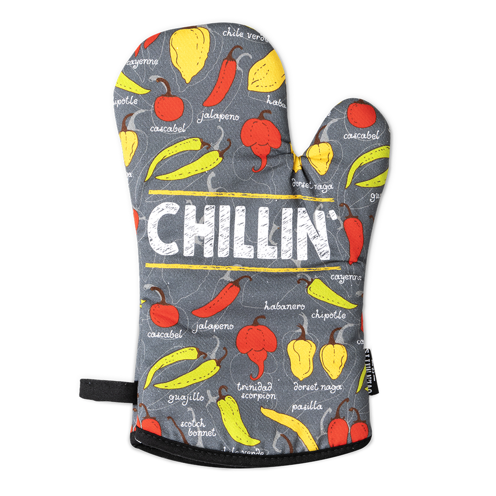Chillin' Chillies Oven Mitts And Potholder Set