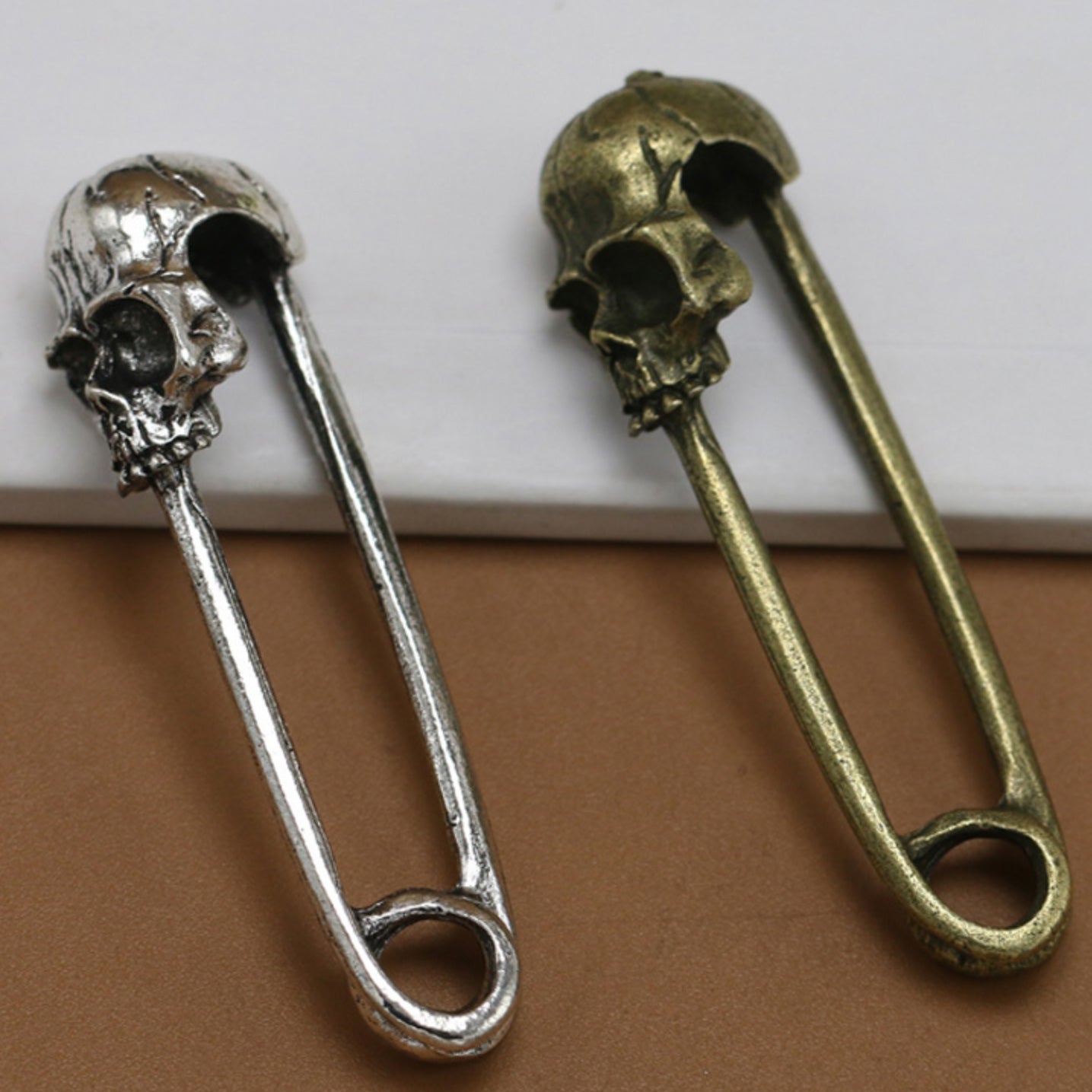 Skull Clothing Decorative Pin